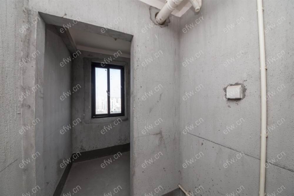 婚装全明东边户2房,惠景家园 格局工整合理