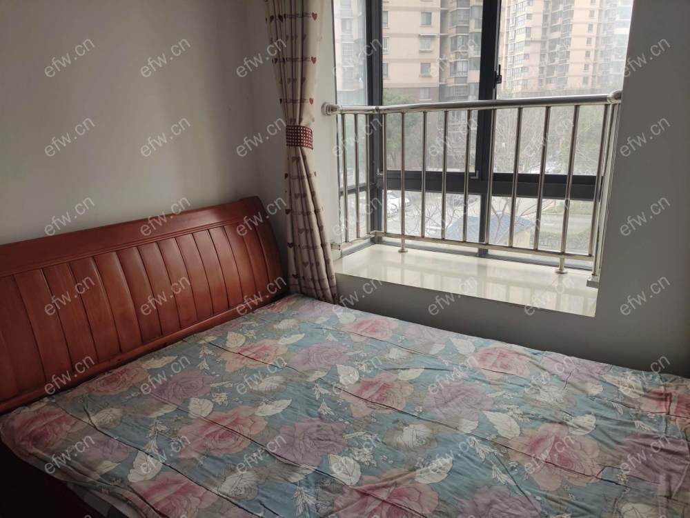 东风家园 2室1厅看房方便
