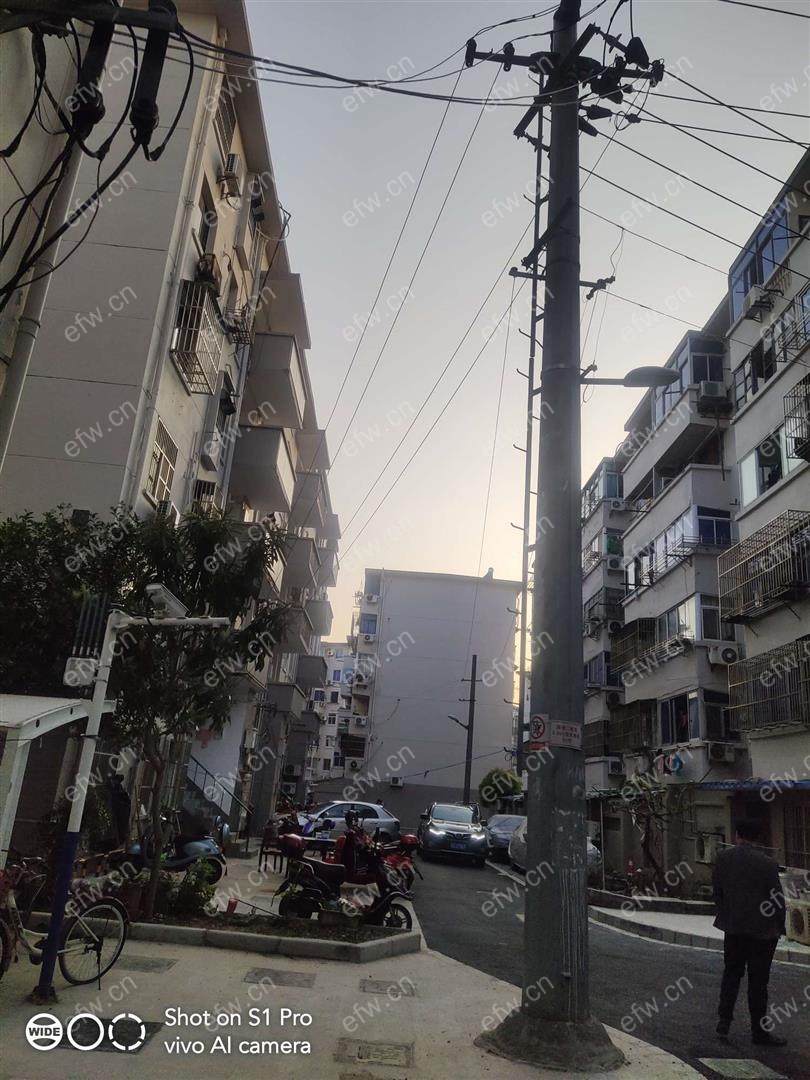 刘潭新村精装2室  随时看房 拎包入住