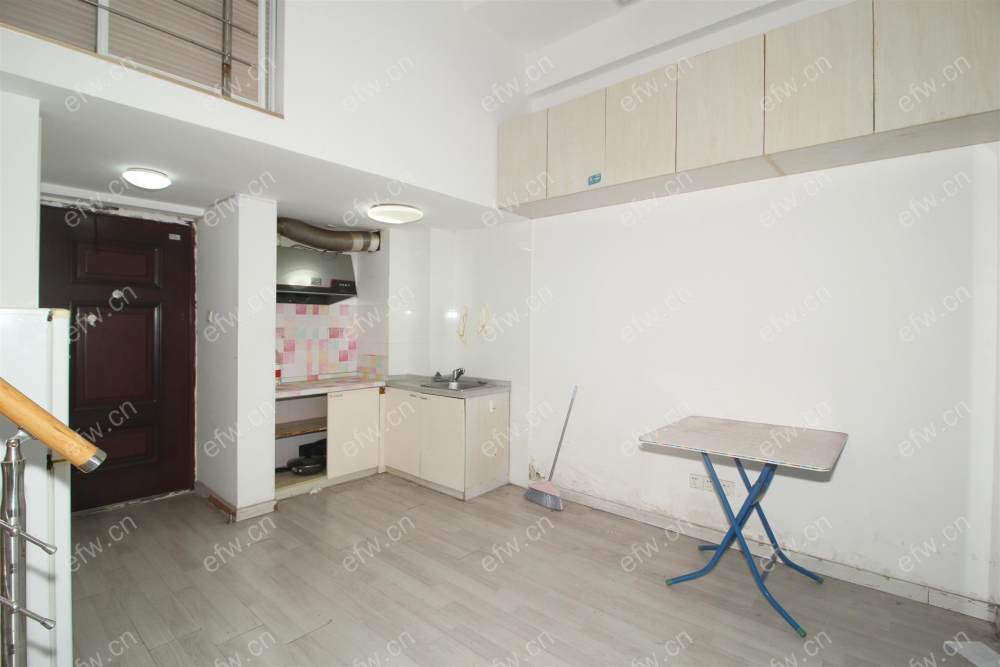 甲壳虫2933小区 1室1厅