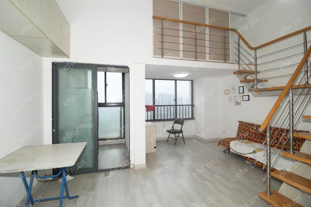 甲壳虫2933小区 1室1厅