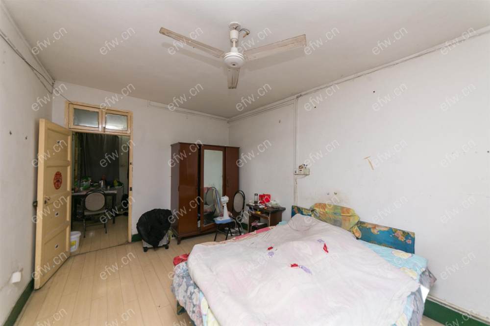 建筑新村 经典1房 东边户 全明 精装修！