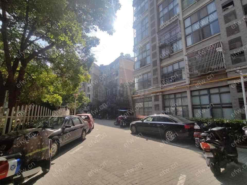 康桥丽景 3室2厅精装修