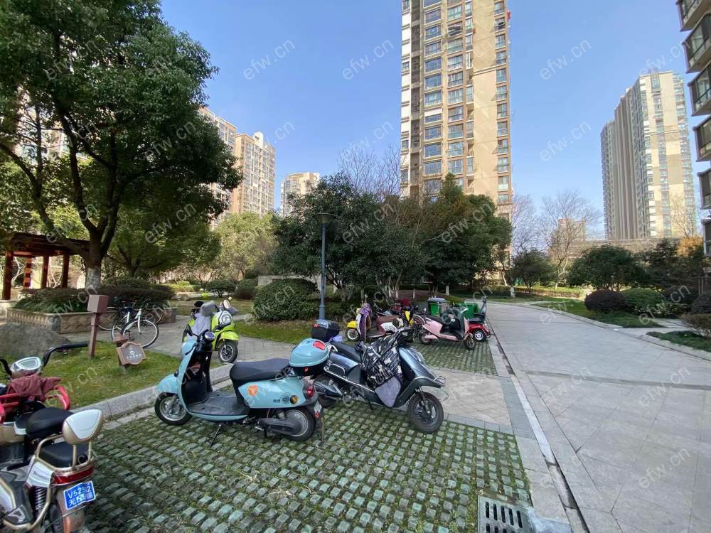 婚装全明东边户3房,瑜憬湾 格局工整合理