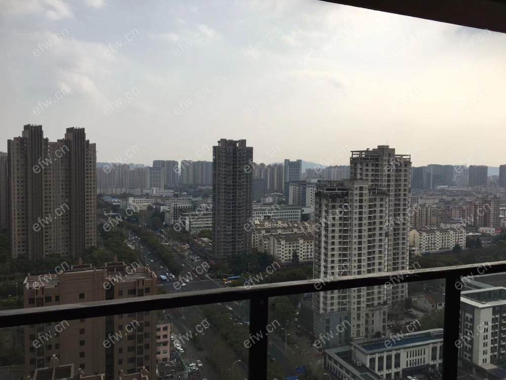 栖霞栖庭 3室2厅