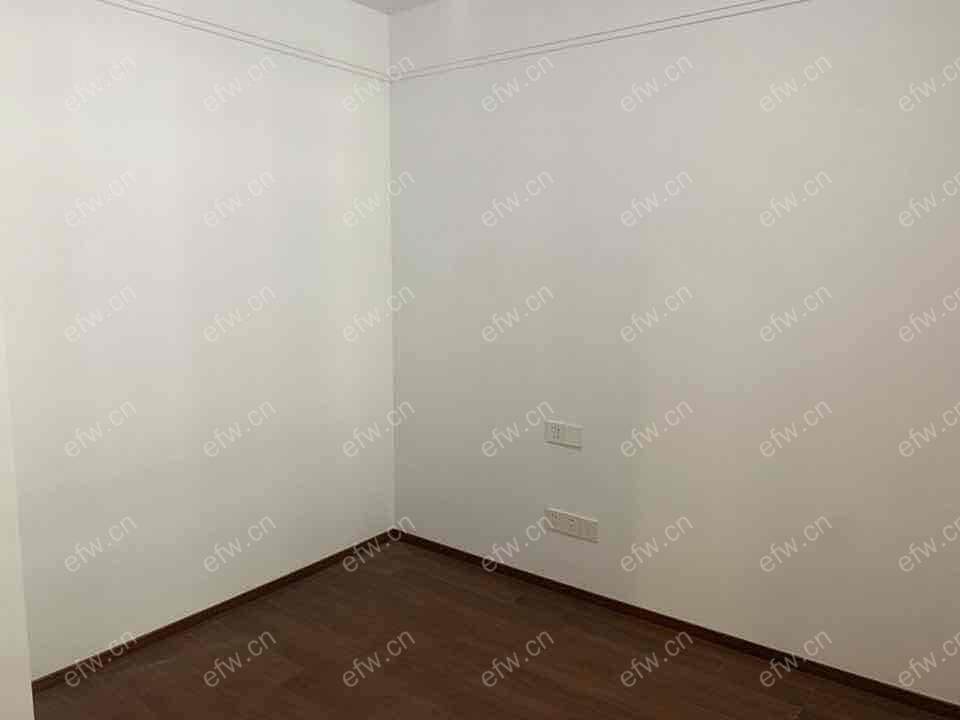 圆融广场（融禾花苑） 3室1厅