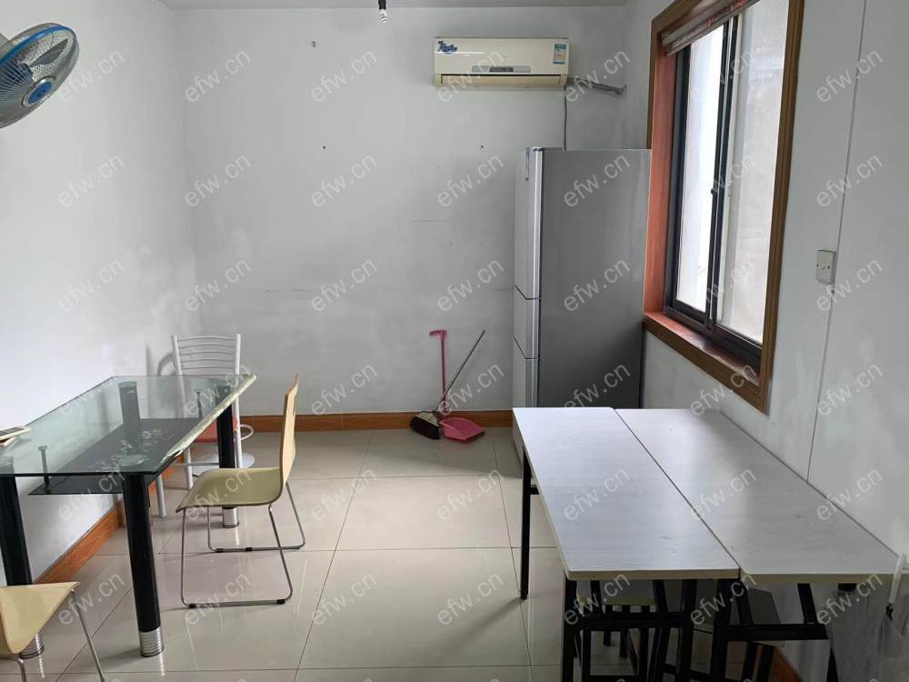 民丰北苑 2室1厅，家具家电齐全，拎包入住