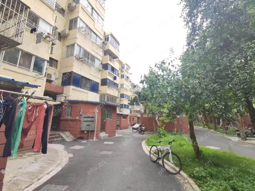婚装全明东边户2房,沁园新村 格局工整合理