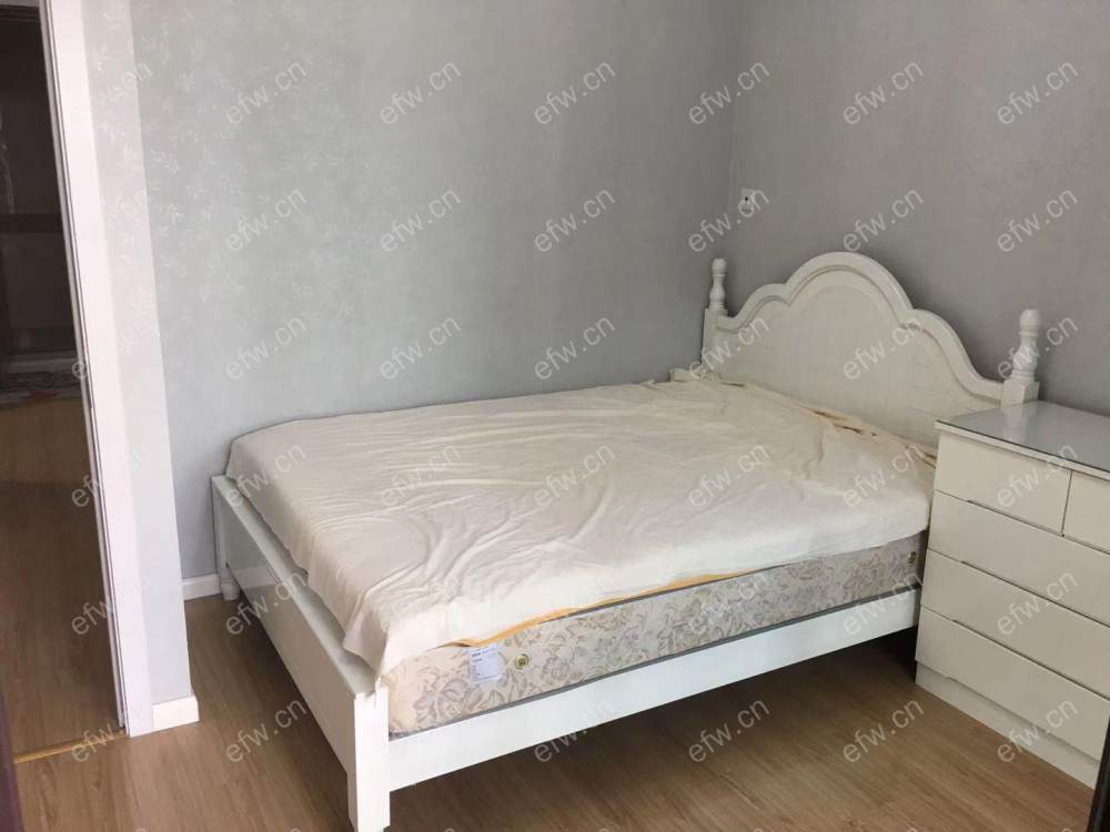 中城誉品 2室1厅 精装修