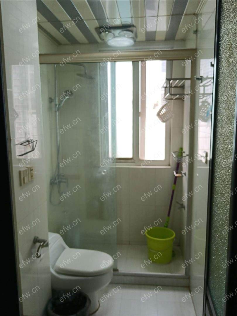 镇巷精装1室  随时看房 拎包入住