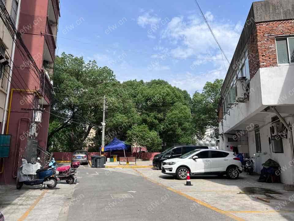 惠龙新村 1室1厅设施齐全