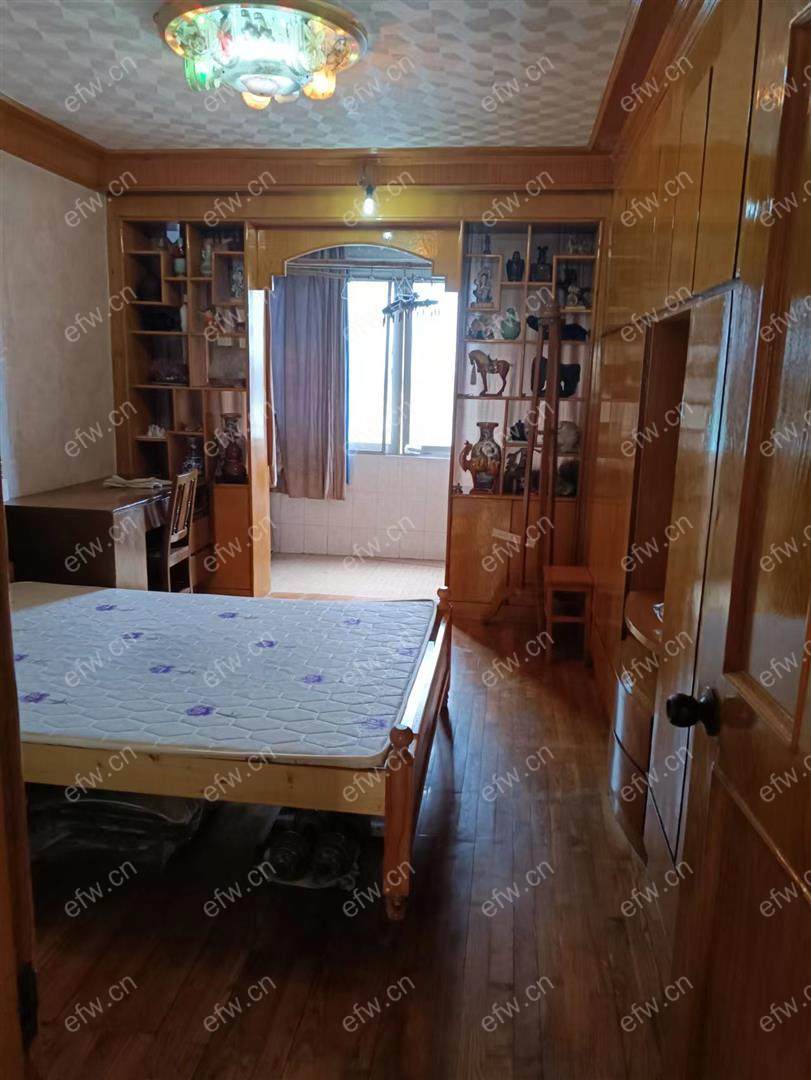 家电齐全 带飘窗 建华新村 采光好 绿化好