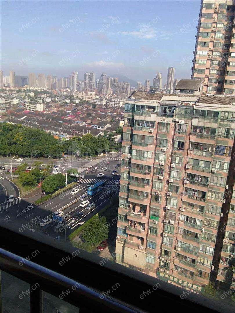新江南花园 1室1厅