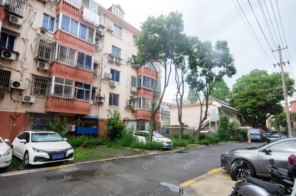 塘南新村 1室1厅，精装修，家具家电全，采光好，南长街可用