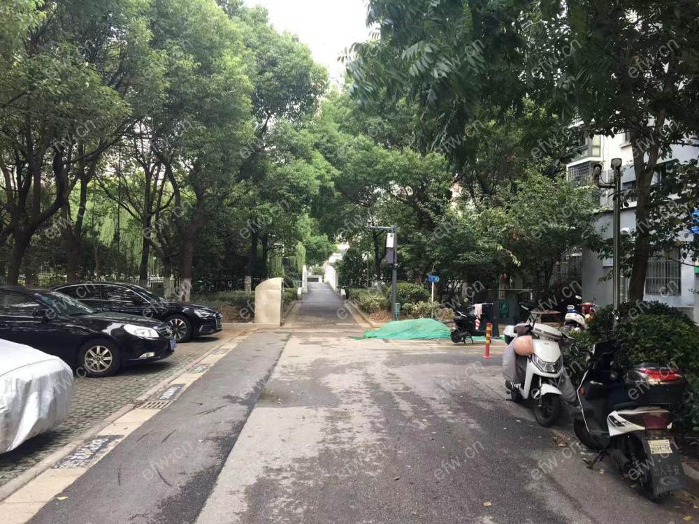 环湖苑    2室2厅