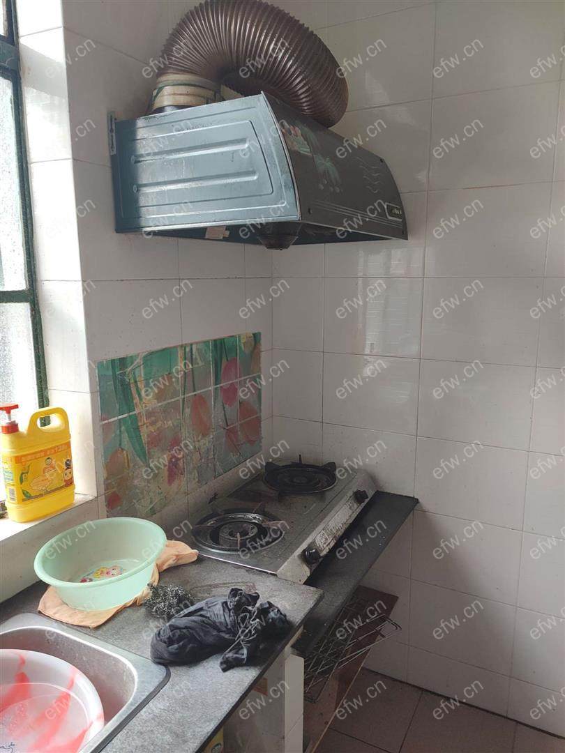 曹张新村 2室1厅1