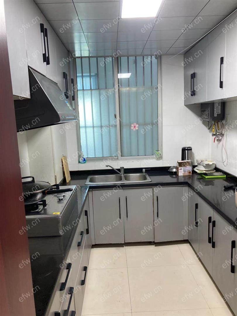 学前街小区（88号) 3室1厅