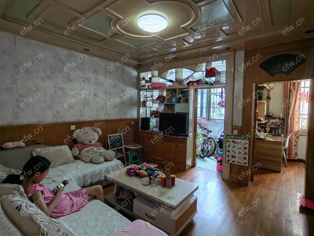 新光小区 3室2厅
