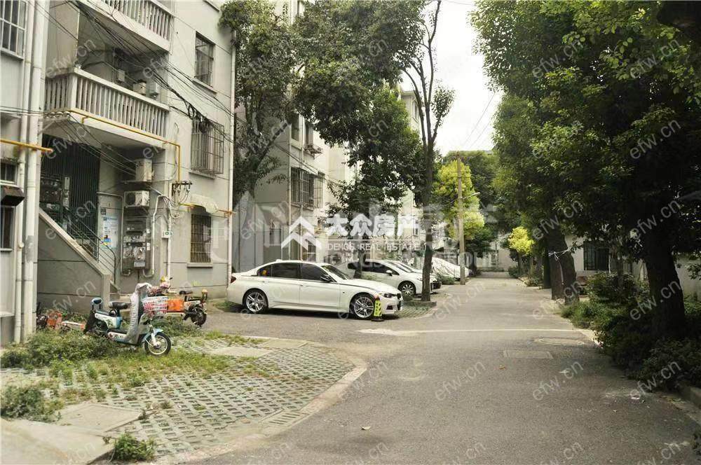 曹张新村 2室0厅