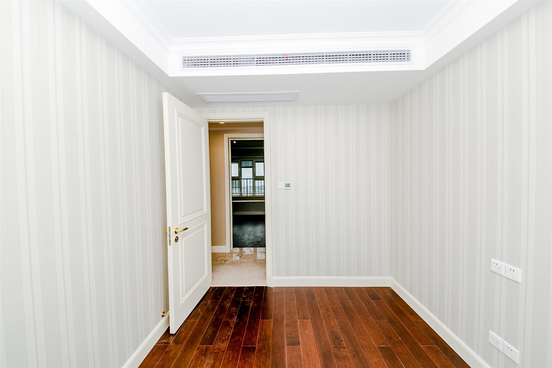 融创朗山(溪岸景园二区36-49)