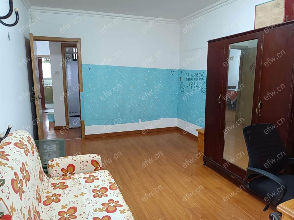 village room房 全明户型 另送家电