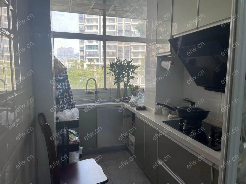 刘潭双地铁口 刘潭二村 2室2厅