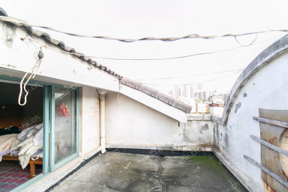 隐秀苑 3室2厅 顶带阁
