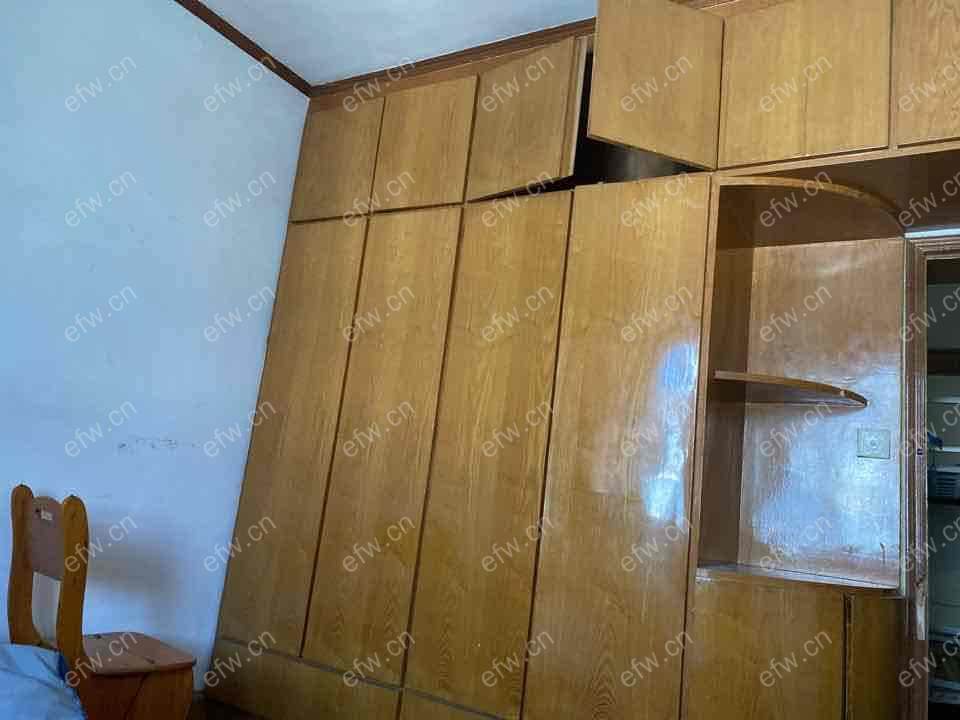 可做员工宿舍，顶带阁，妙光苑精装3室  随时看房 拎包入住
