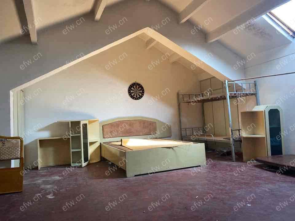可做员工宿舍，顶带阁，妙光苑精装3室  随时看房 拎包入住