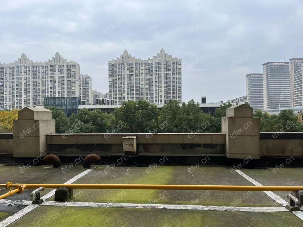 溪湾雅苑一期 3室2厅，随时看房
