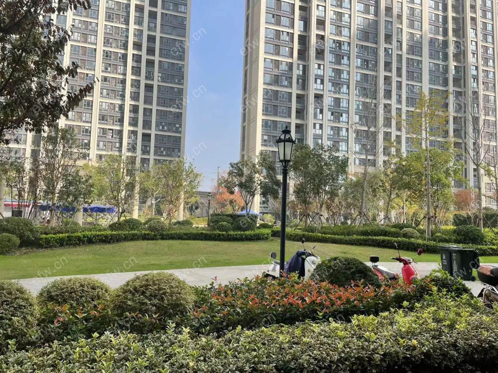 实地玫瑰庄园（一二期）3室2厅