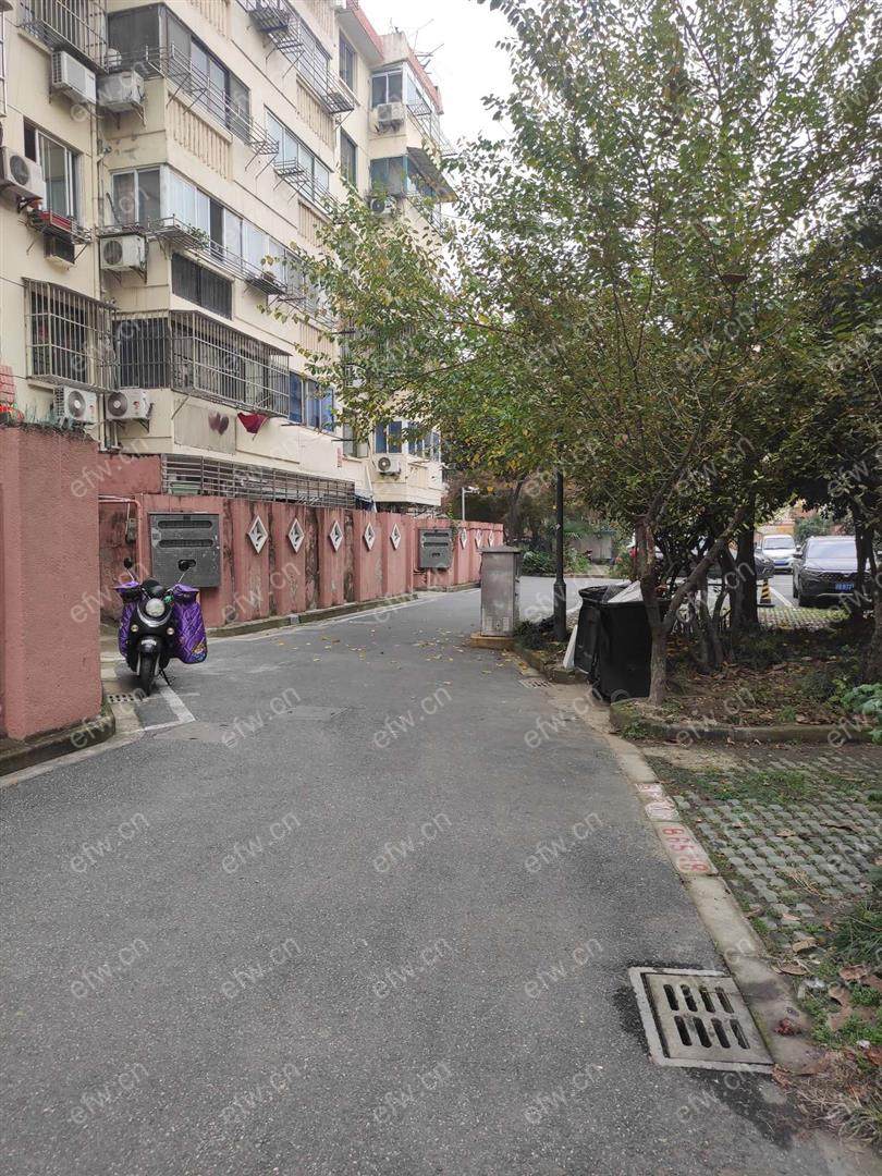 沁园新村 3室1厅