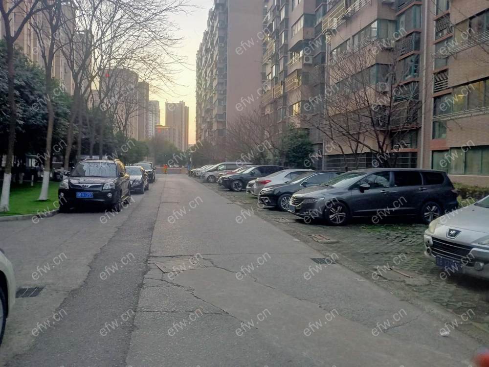古运五爱苑A区 3室1厅