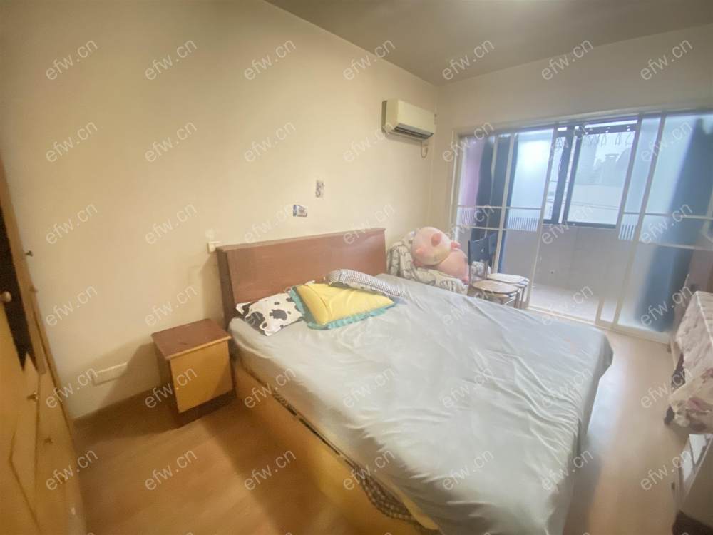 曹张新村 1室1厅