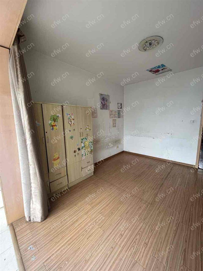 兴竹家园精装房出租...