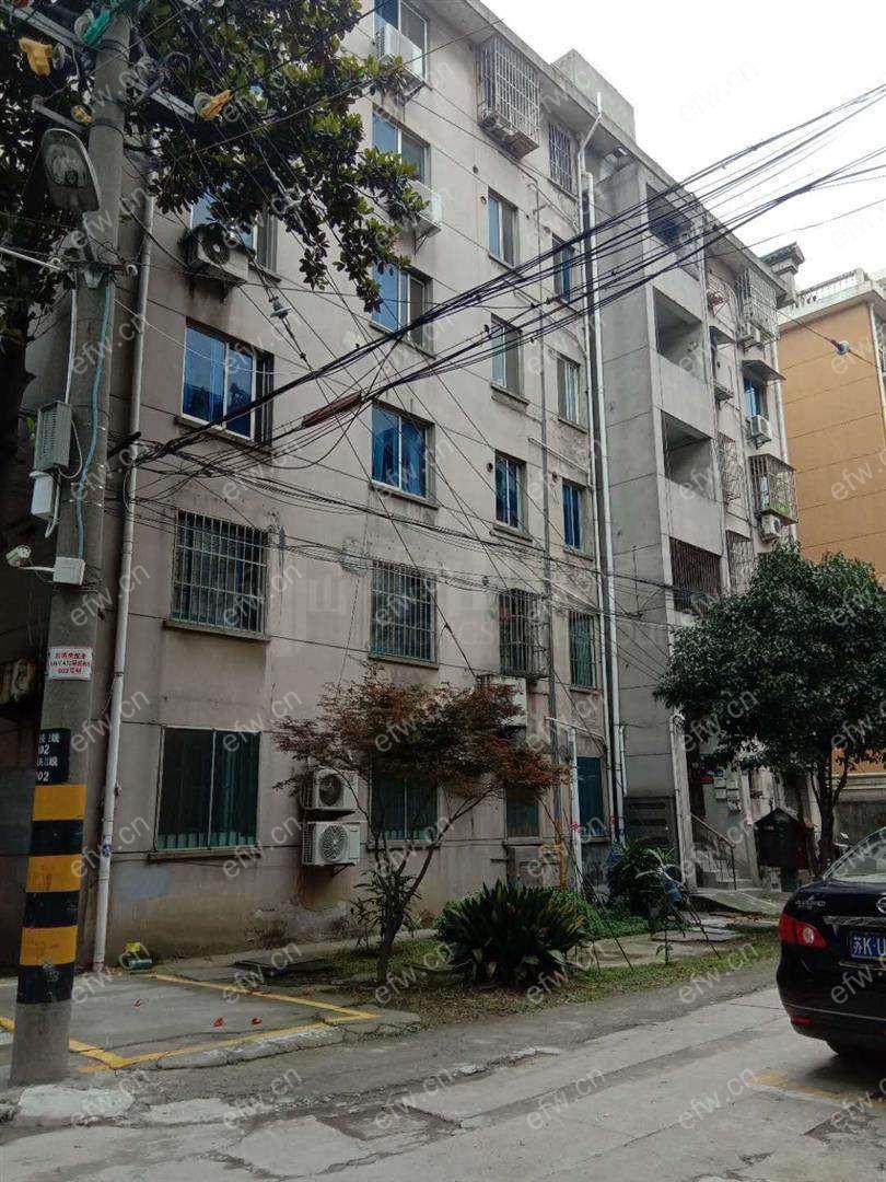 沁园新村      2室1厅