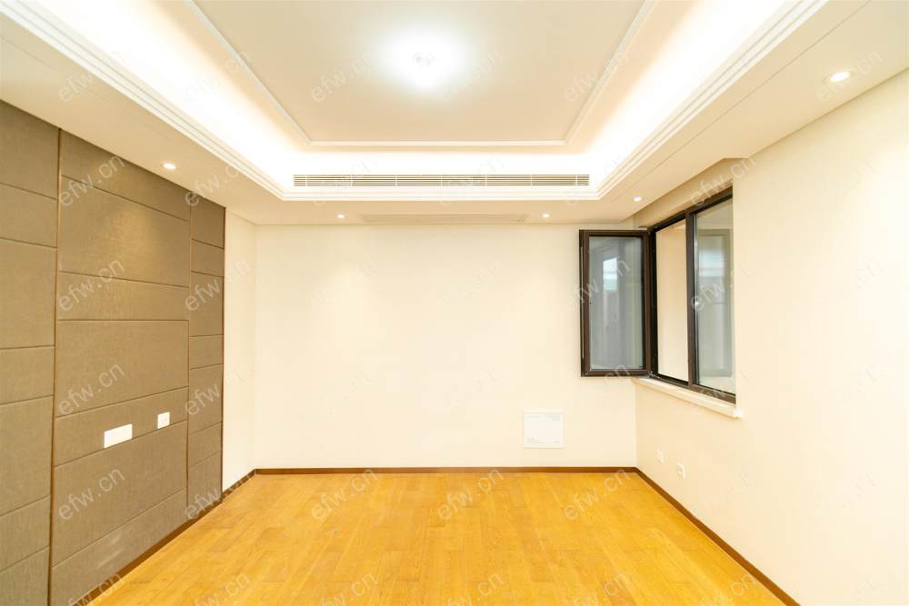 栖霞栖庭 3房2厅 户型很好
