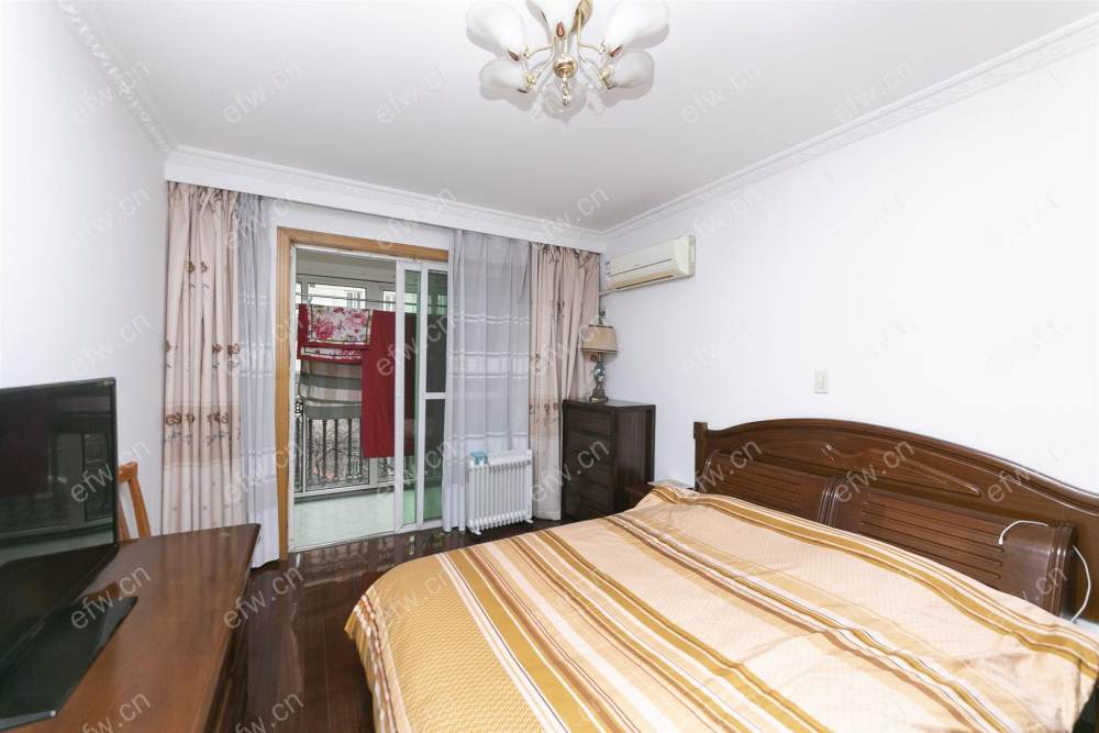 看房提前预约，看中可以谈