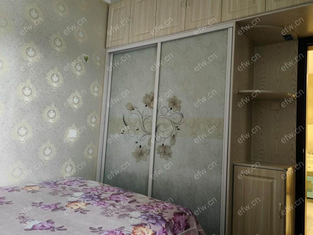 家具家电齐全，店里有钥匙随时看房