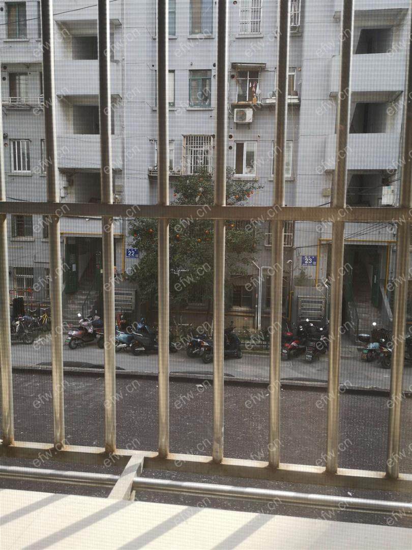 民丰地铁口全装修二房