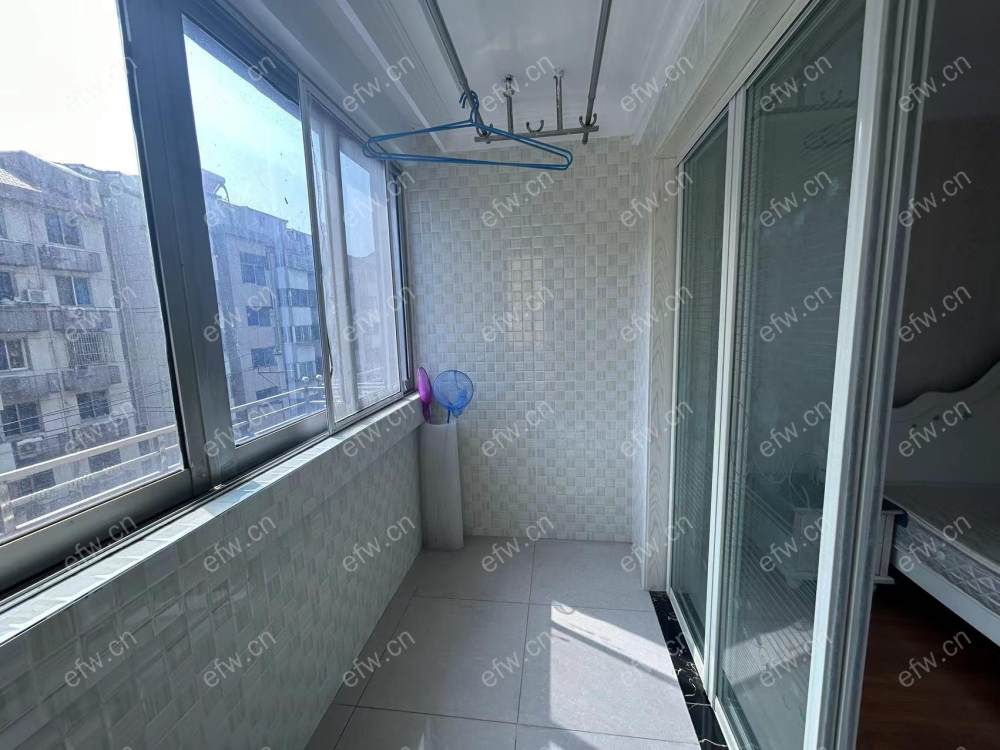溪南新村 2室1厅 精装修设施齐