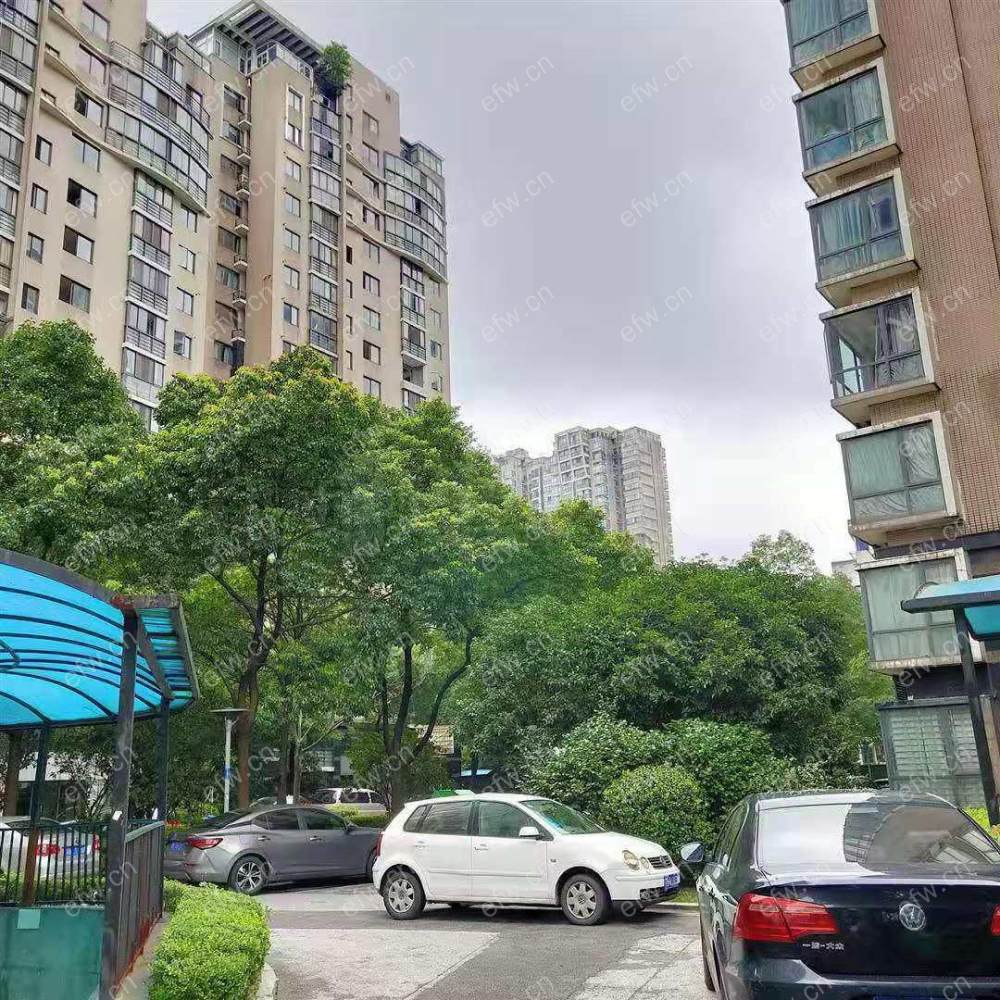 报价290万含车位 270万不含车位也能卖