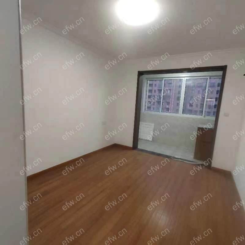 近地铁 精装修 商品房