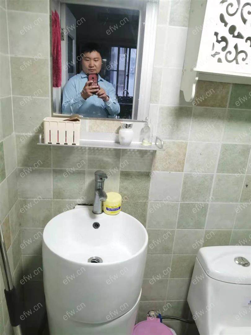 翠云新村精装2室  随时看房 拎包入住