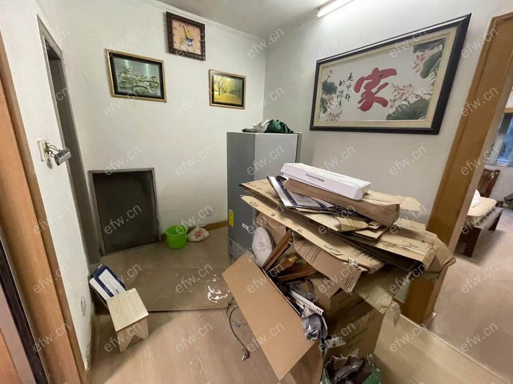 扬名一村 1室1厅1w