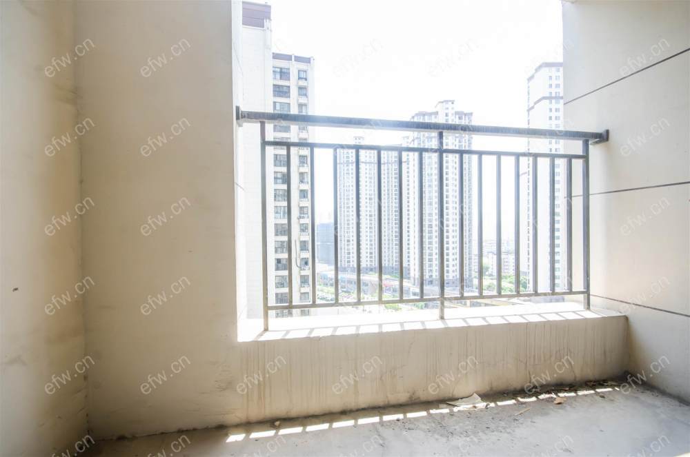 孔雀城(孔雀雅园二期）复式毛坯1