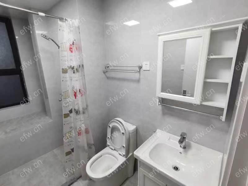 建发泊月湾 3室1厅