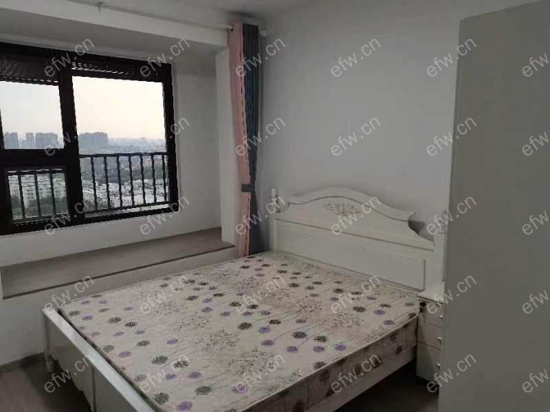 建发泊月湾 3室1厅