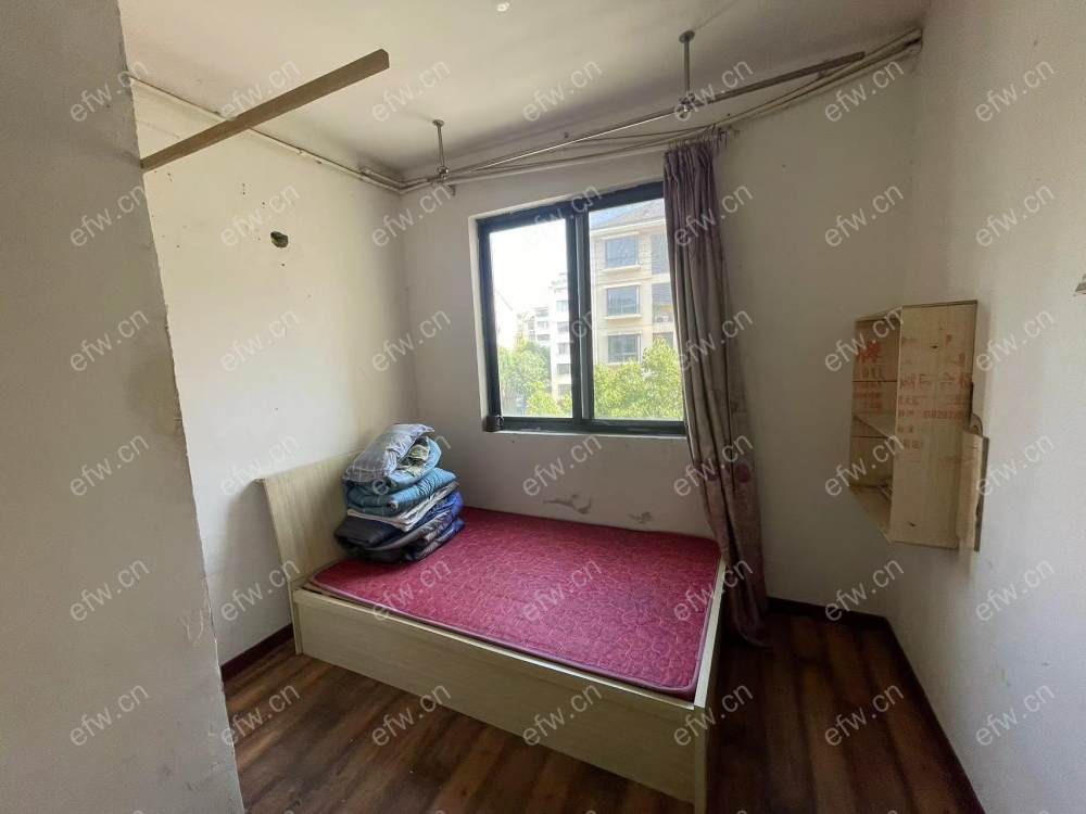 刘潭双地铁口 林陆苑中装3房