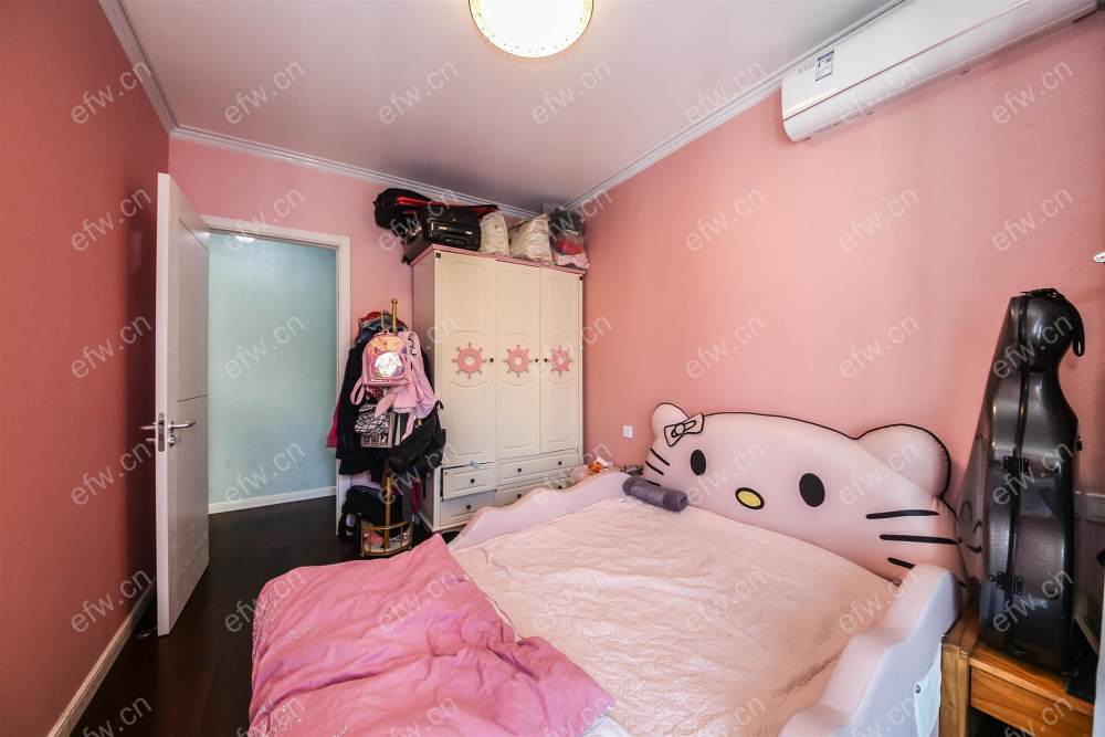 万科北门塘上二期   三开间朝南  统装